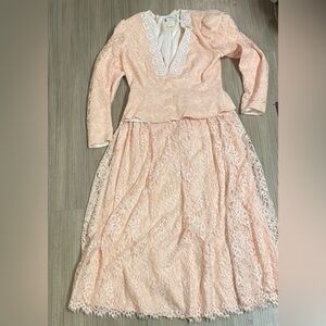 Scott McClintock Vintage 80’s Peach Lace Skirt and Jacket Set-12